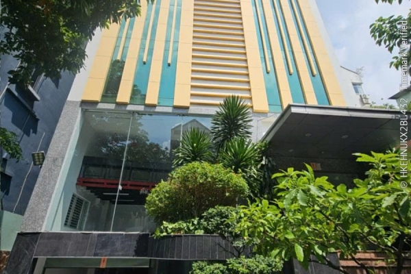 Ngộp Bank: Bán Gấp Tòa Nhà Văn Phòng Quận 3